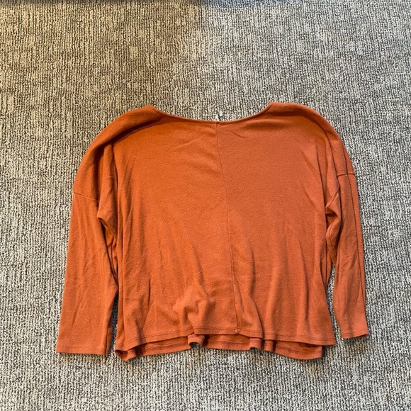My Style • Orange Sweater - Picture 2 of 4